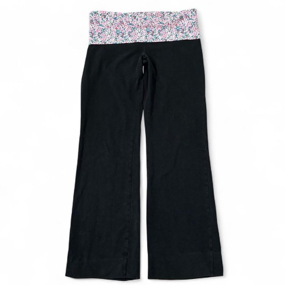 Y2K PINK Victoria’s Secret Floral Logo Fold Over Flare Yoga Pants - Picture 2 of 5